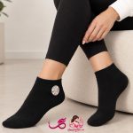 جوراب زنانه مشکی نخی فاق کوتاه طرح ساده